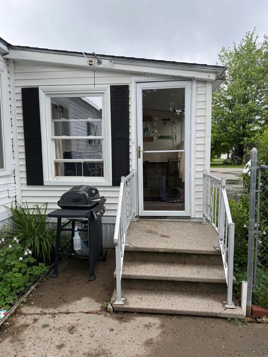 6 G Street, Bangor, ME 04401 - #3