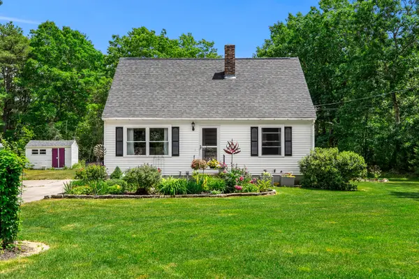 27 Nottingham Drive, Sanford, ME 04073