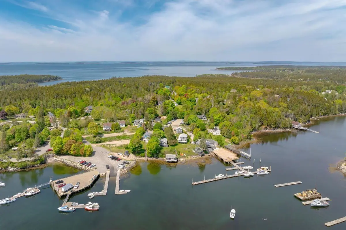 5 Windswept Way, Bernard, ME 04612 - #1