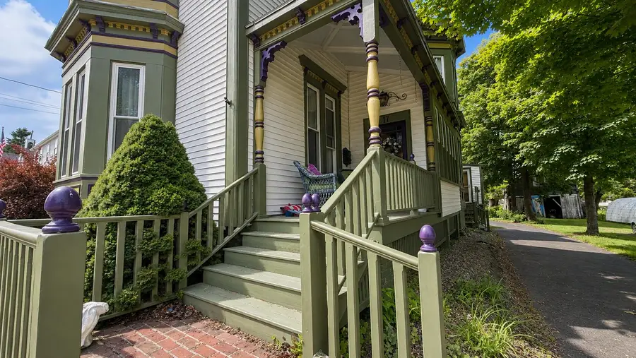 17 Key Street, Eastport, ME 04631 - #2