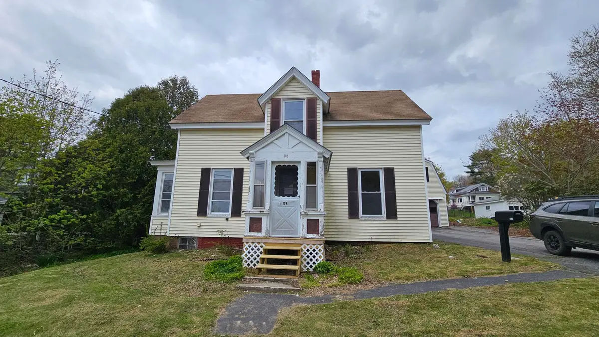 35 Bridge Street, Topsham, ME 04086 - #1