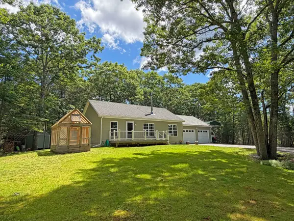 21 Fenwick Way, Ellsworth, ME 04605