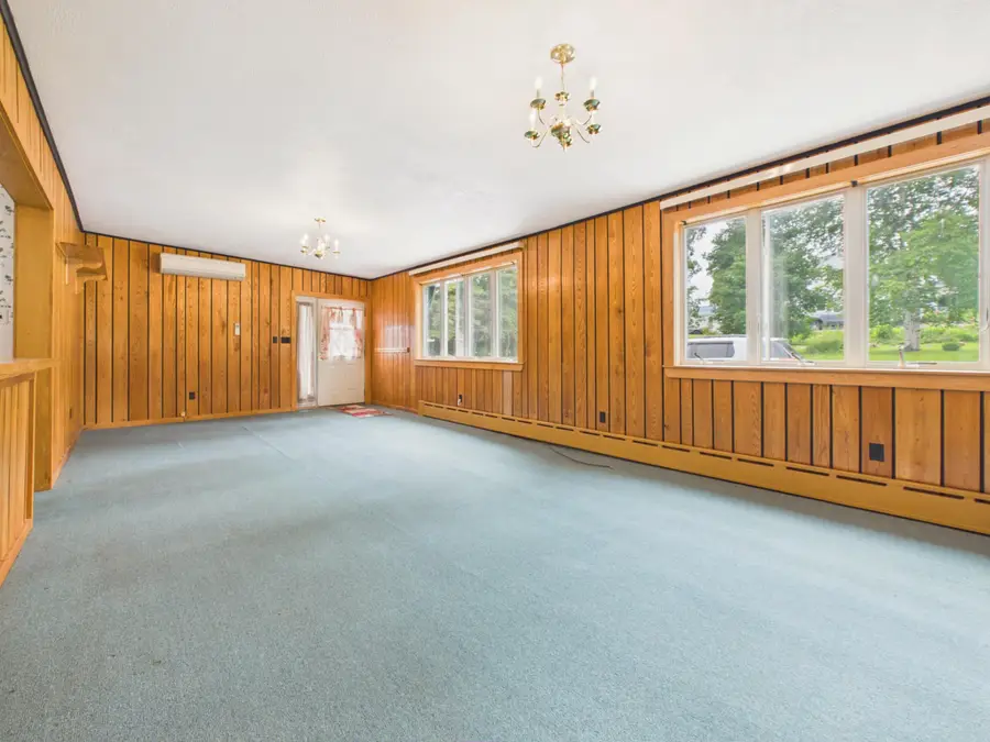 28 York Street, Caribou, ME 04736 - #3