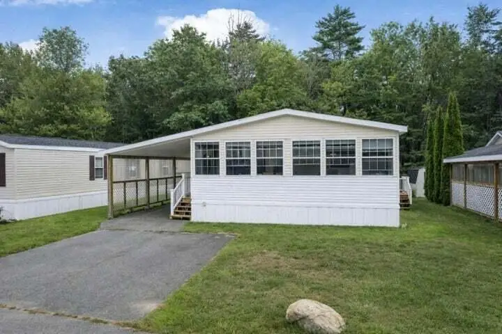 62 Village Drive, Lewiston, ME 04240 - #2