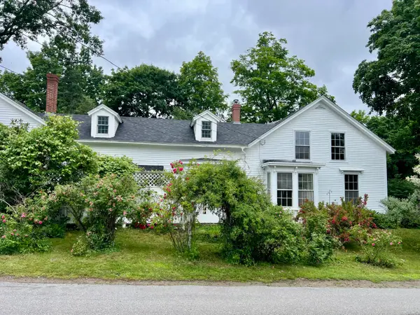 59 Cedar Street, Belfast, ME 04915