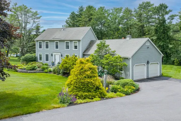 22 Schooner Ridge Road, Cumberland, ME 04110