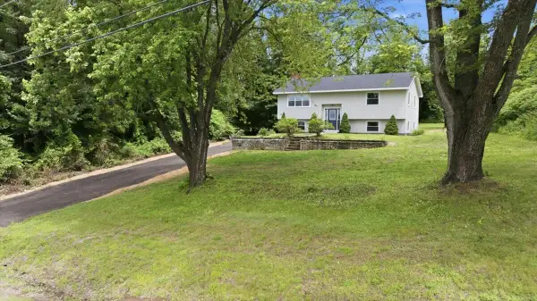 79 Marston Hill Road, Auburn, ME 04210