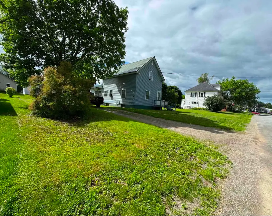 9 Perry Street, Lincoln, ME 04457 - #2