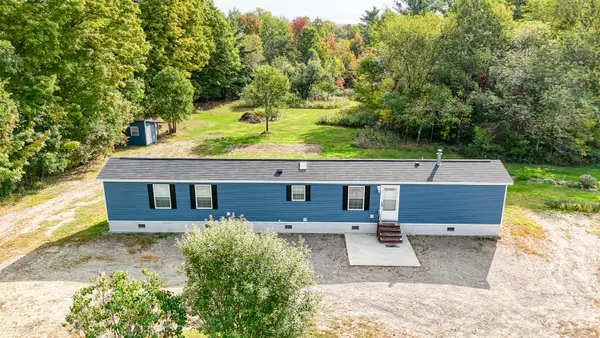 1107 Hill Road, Clinton, ME 04927