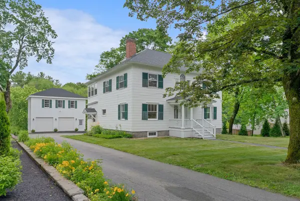 40 Summer Street, Kennebunk, ME 04043
