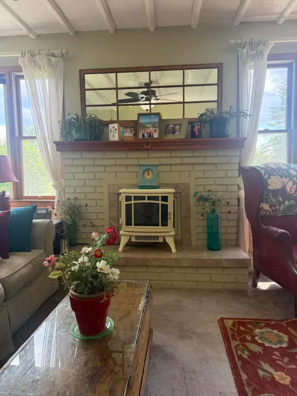 363 Mount Hope Avenue, Bangor, ME 04401
