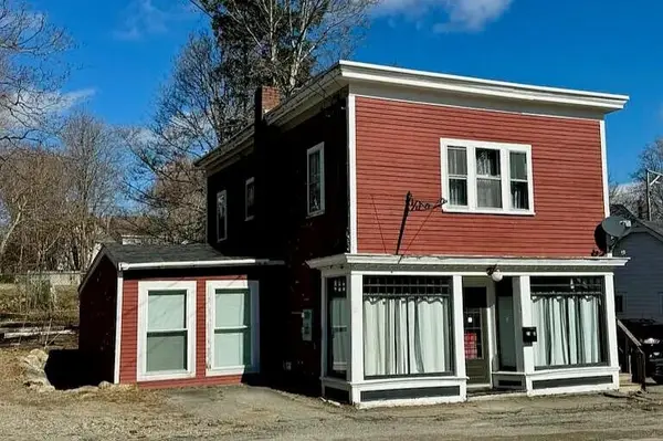 21 Colonial Way, Machias, ME 04654