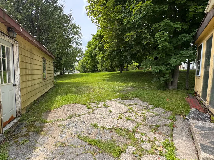 2 Barnet Avenue, Waterville, ME 04901 - #3