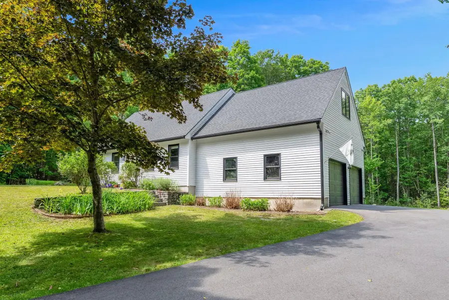 11 Summit Terrace, North Yarmouth, ME 04097 - #2