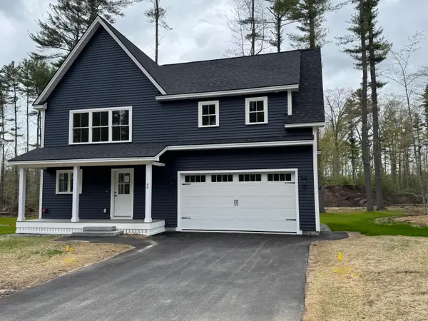 49 Lochwood Drive, Gorham, ME 04038