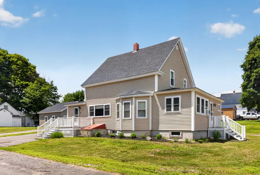 4 Knox Street, Millinocket, ME 04462 - #2