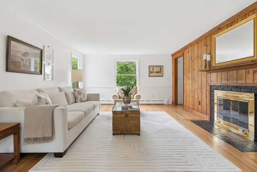 14 Fern Avenue, Falmouth, ME 04105 - #3