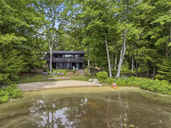 37 Moose Pond Drive, Bridgton, ME 04009