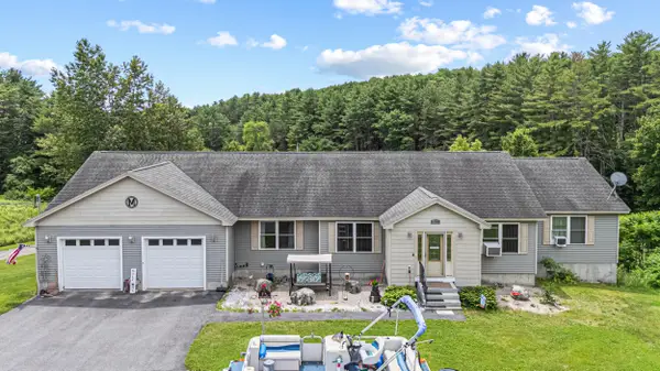2 Victoria Drive, Gray, ME 04039