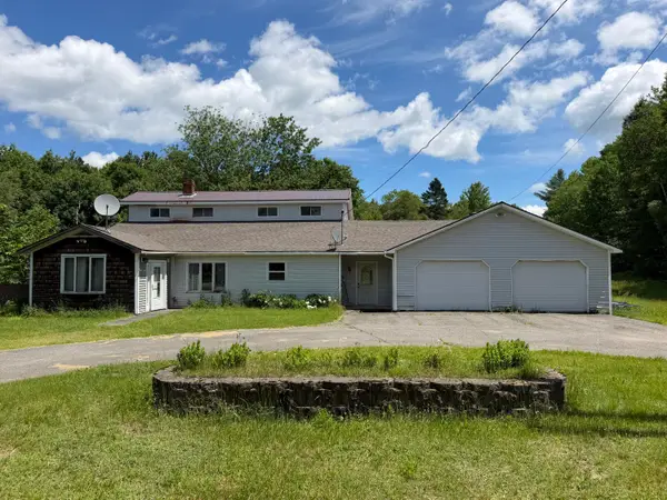 931 Oliver Hill Road, Garland, ME 04939