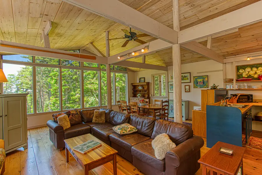 87 Crest Avenue, Boothbay Harbor, ME 04538 - #2