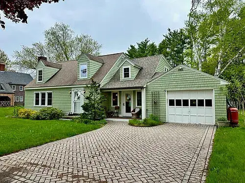 14 Oakley Street, Portland, ME 04103
