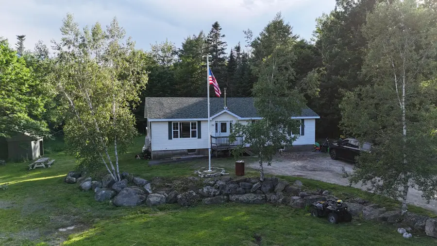 1058 Pleasant Street, Blue Hill, ME 04614 - #2