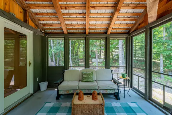 1 Oxford Terrace, Brownfield, ME 04010
