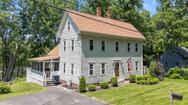 61 Salmon Falls Road, Buxton, ME 04093