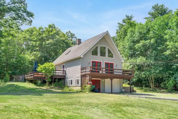 68 Carding Machine Road, Richmond, ME 04357