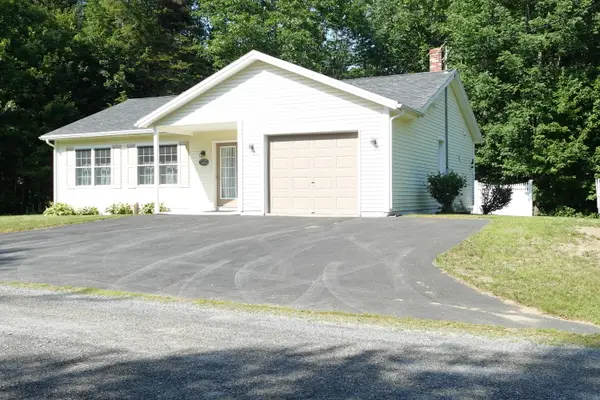 106 Harris Lane, Farmington, ME 04938