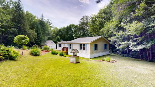 205 College Road, Greene, ME 04236