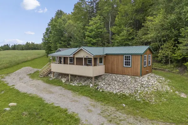 74 Huff Corner Road, Wellington, ME 04942