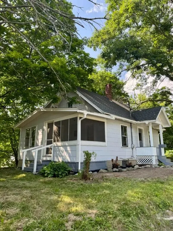 4 Florence Street Place, Augusta, ME 04330