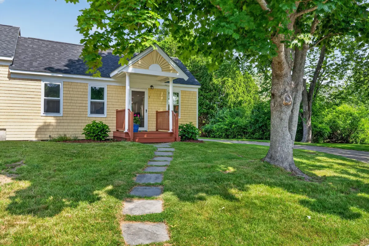 17 Woodside Meadow Road #7, York, ME 03909 - #1