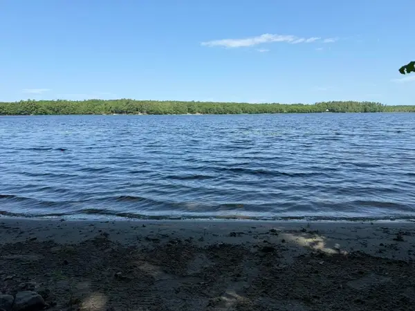 139 Jones Point Road, Nobleboro, ME 04555