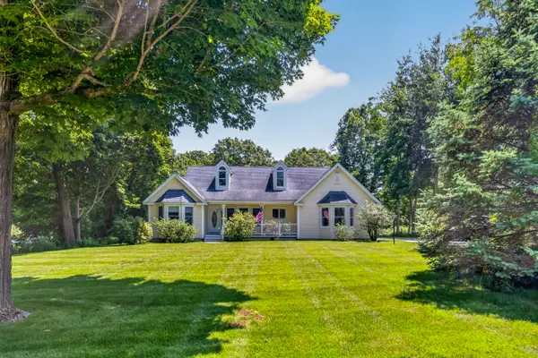 1413 Harpswell Neck Road, Harpswell, ME 04079