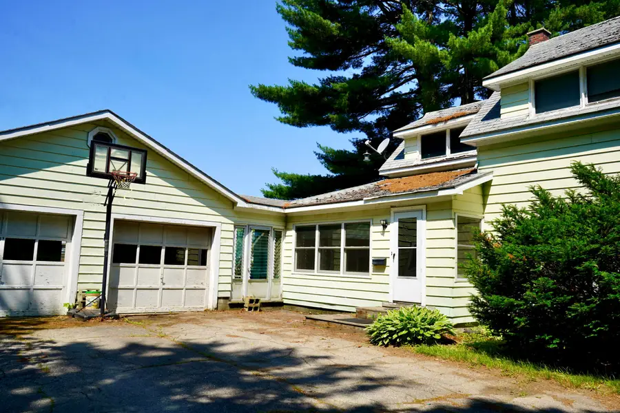 262 Hartland Avenue, Pittsfield, ME 04967 - #2