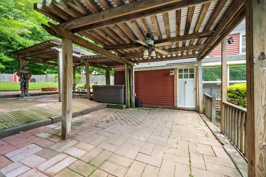 137 Main Street, Winterport, ME 04496 - #3