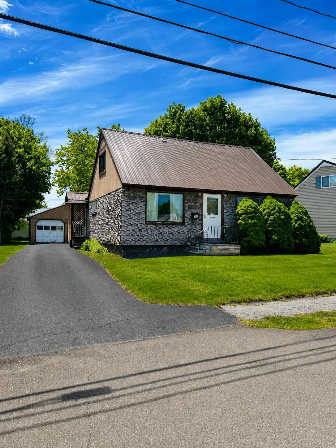 20 Park Street, East Millinocket, ME 04430 - #1