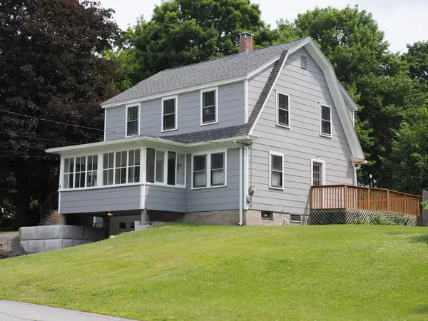 8 Fairview Avenue, Augusta, ME 04330