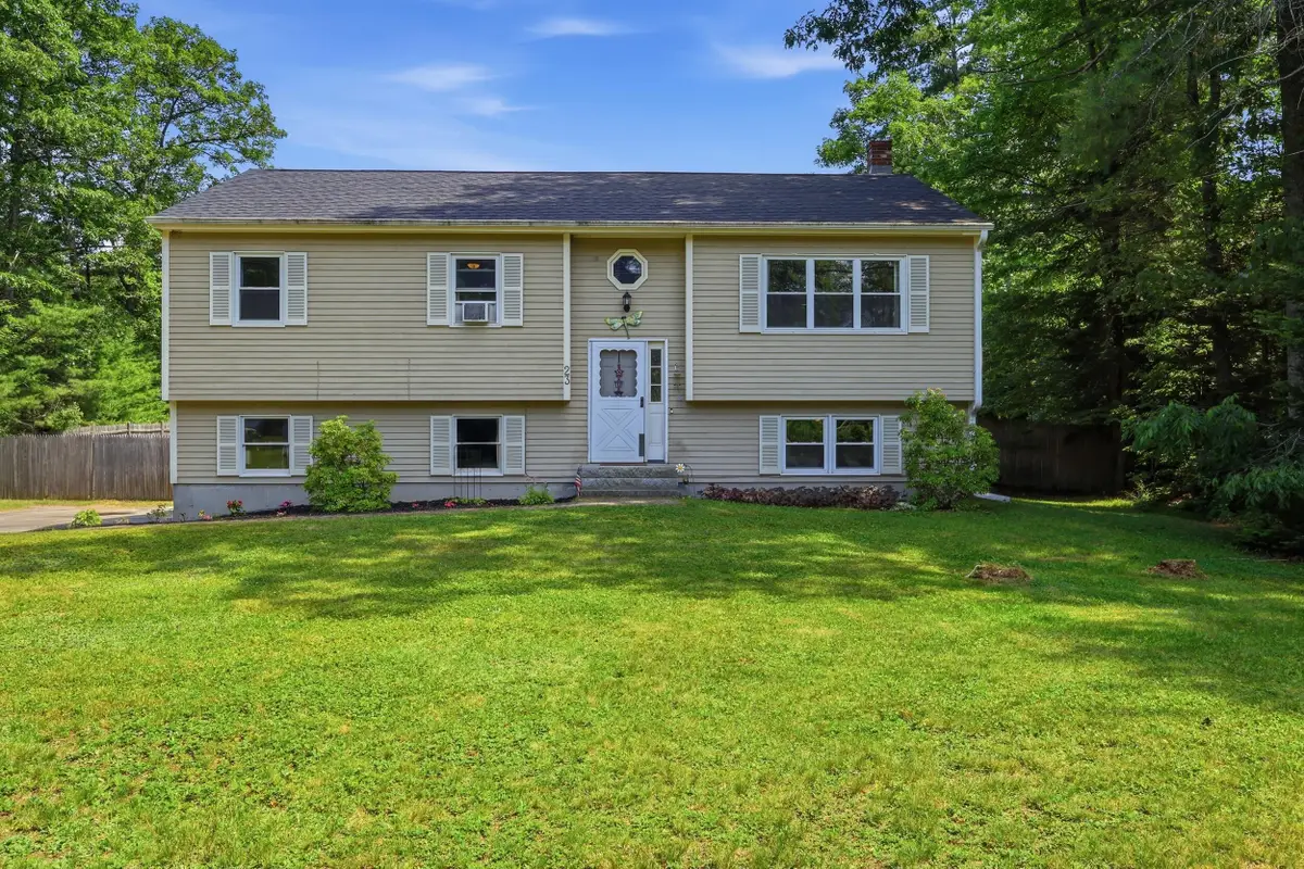23 Hunter Lane, Topsham, ME 04086 - #1