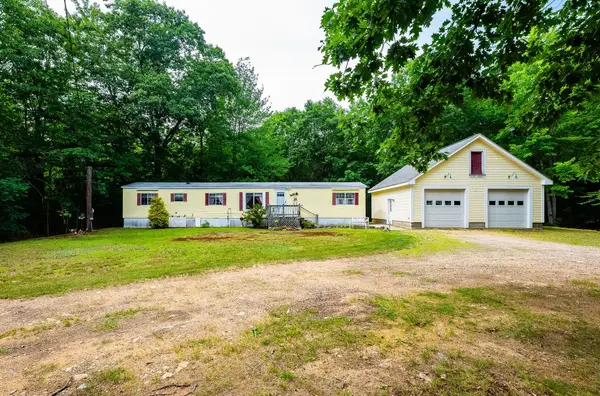 27 Worster Road, Berwick, ME 03901