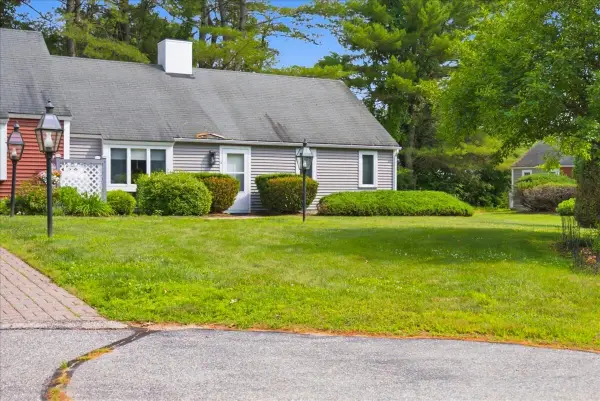 6 Colonial Way #6, Auburn, ME 04210