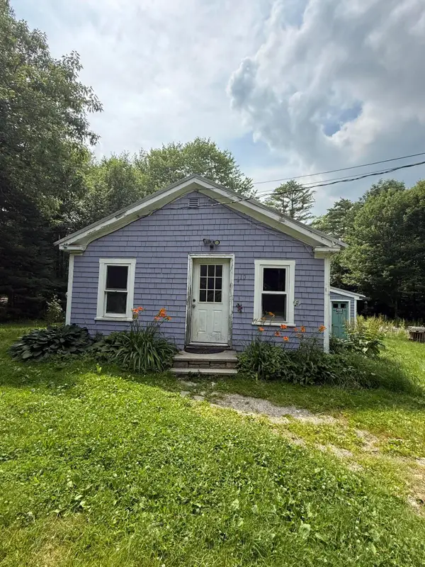 710 Hatch Road, Auburn, ME 04210
