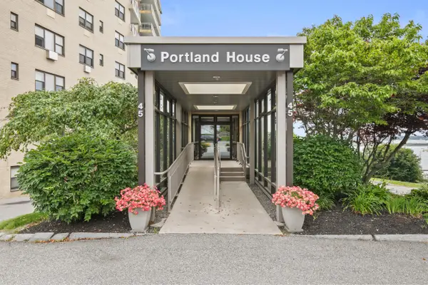 45 Eastern Promenade #4J, Portland, ME 04101