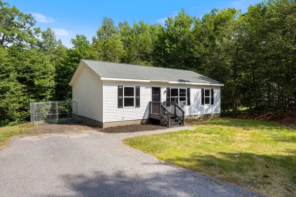 39 Owl Lane, Auburn, ME 04210