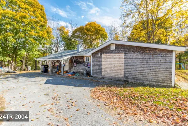 317 N Gorham Road, Gorham, ME 04038