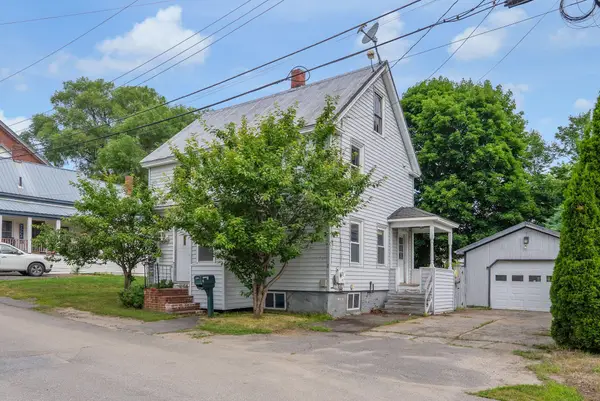 8 Vigue Street, Waterville, ME 04901