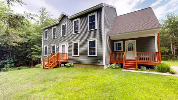 141 Bradbury Street, Lewiston, ME 04240